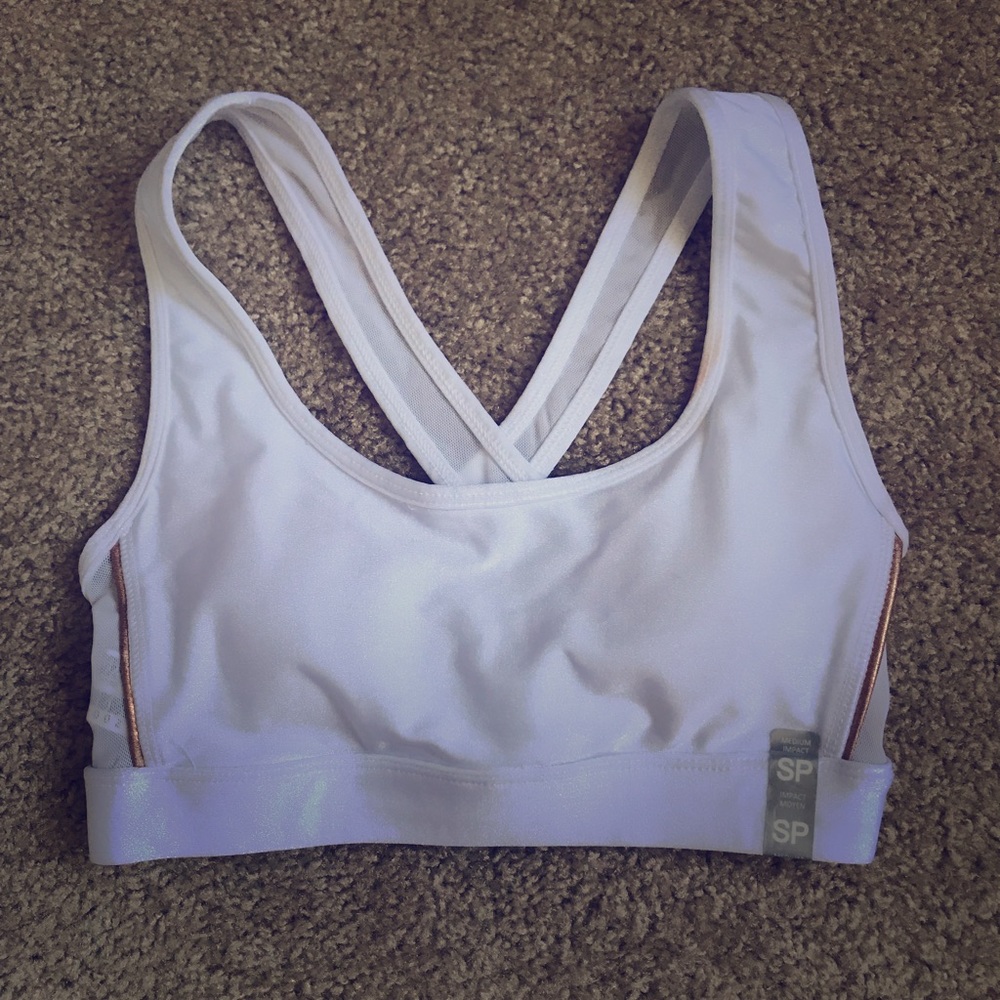 Never Worn Forever 21 sports bra!